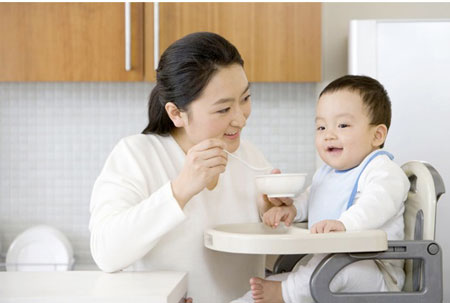 Dịch vụ chăm em bé giá rẻ