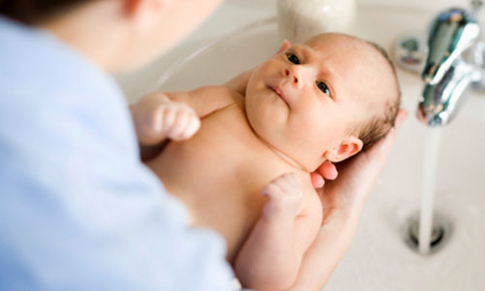 Dịch vụ chăm em bé uy tín