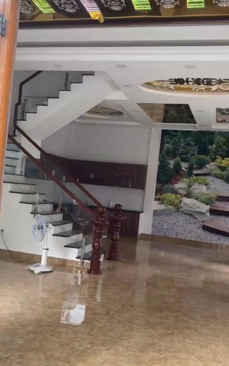 NHÀ BÁN ĐƯỜNG TRẦN THÁI TÔNG, PHƯỜNG 15, TÂN BÌNH, NGANG 9.2 X 13.5, GIÁ 25B TỶ